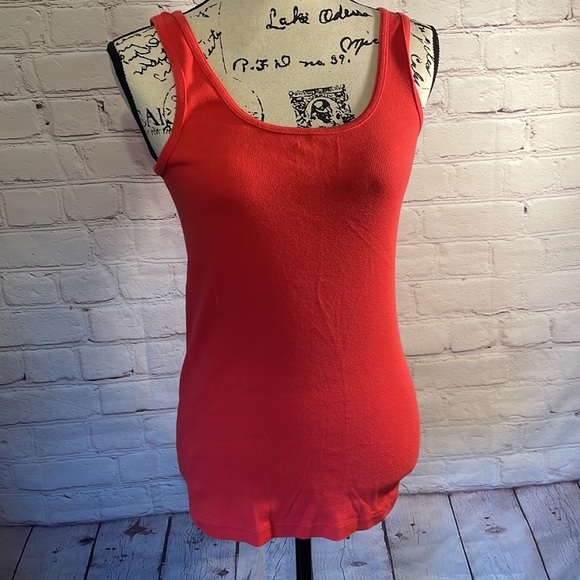 Tank Top Bundle - Picture 6 of 13